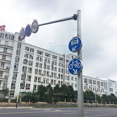 LED太陽能人行標(biāo)志牌